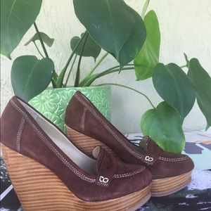 Levity Bee Bop Chicolate Platform Wedge